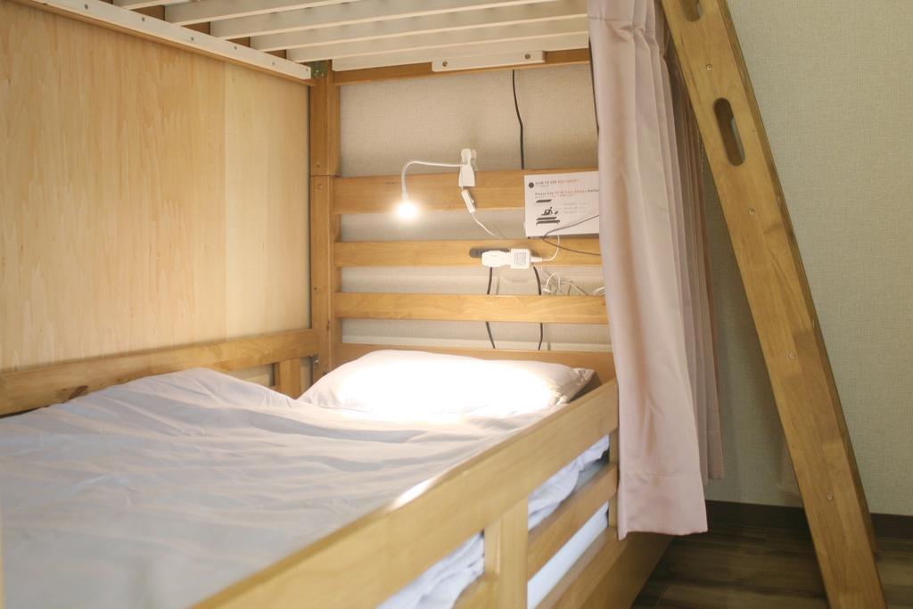 Osaka Guesthouse Hive Fukushima  Dış mekan fotoğraf